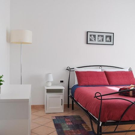 B&B Sarita'S Rooms Certosa di Pavia Eksteriør bilde